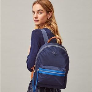 🌎PERRY NYLON ZIP BACKPACK🌏